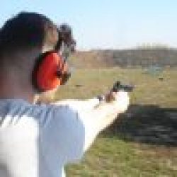 Shooting Gun Range Kiev Ukraine pistol Beretta 92 FS